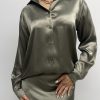 Camicia effetto raso SM8331-90